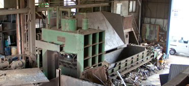 本社工場 プレスシャー